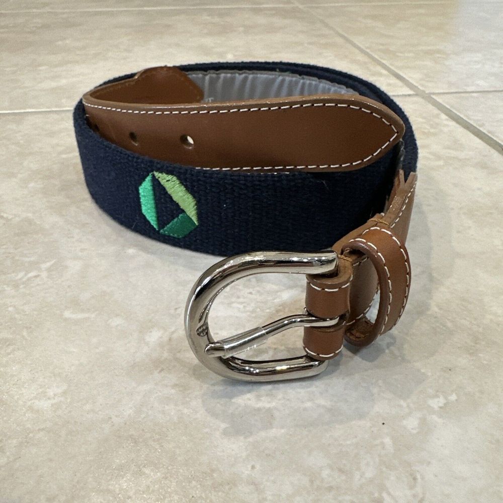 Reel Point Shelter‎ Island Men's Belt Size Small Navy Blue USA 1.24 Wide